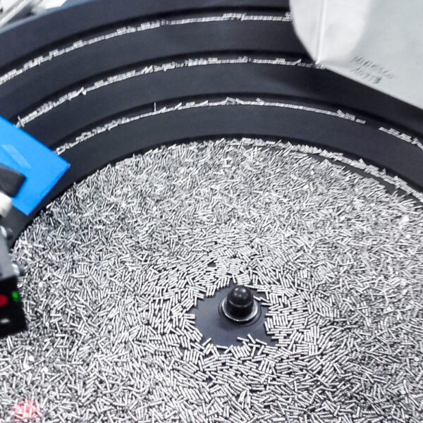 Inspection de petits axes - pièces décolletées