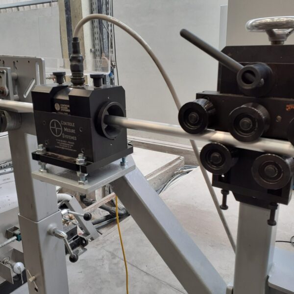 Detection of short and transverse defects at surface/subsurface of the products