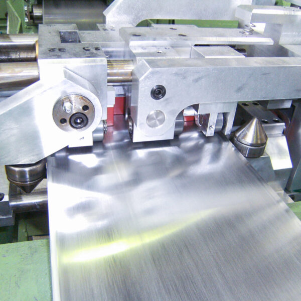 Eddy Current inspection with surface probes