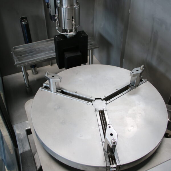 Configuration de la cuve Ultrasons avec plateaux tournants pour pièces de révolution