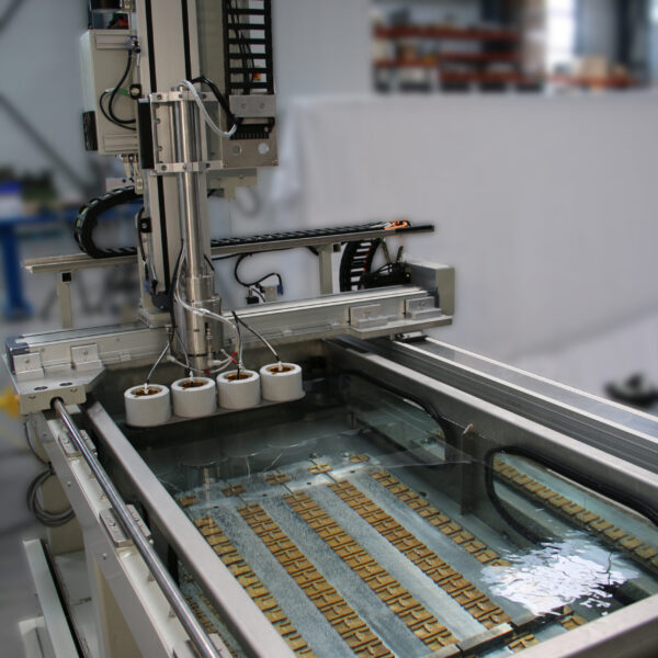 Cuve Ultrasons pour l'inspection par balayage d'éprouvettes