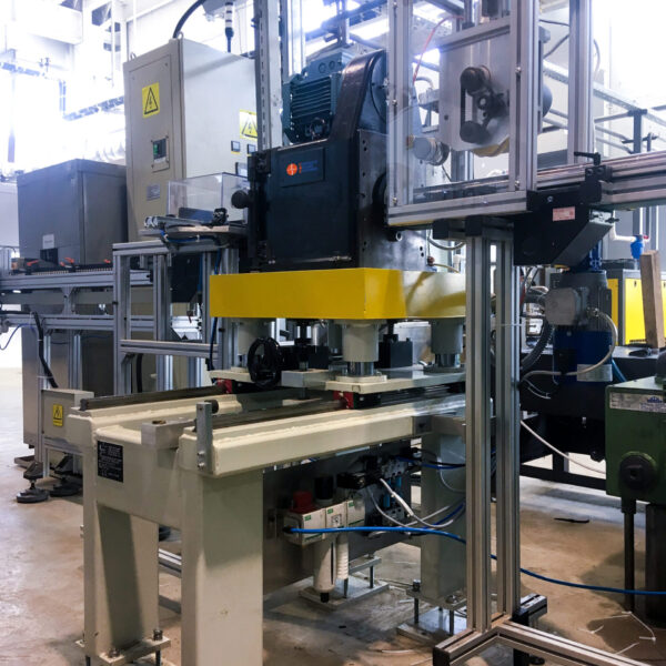 Eddy Current inspection of small cylindrical parts